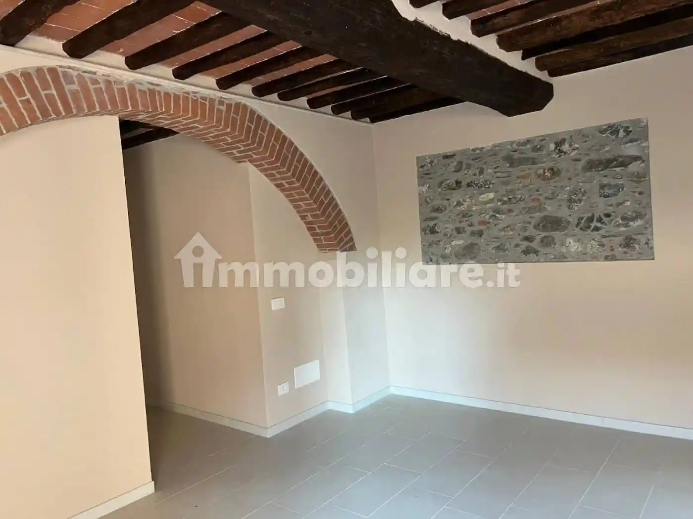 Appartamento in vendita a Sarzana