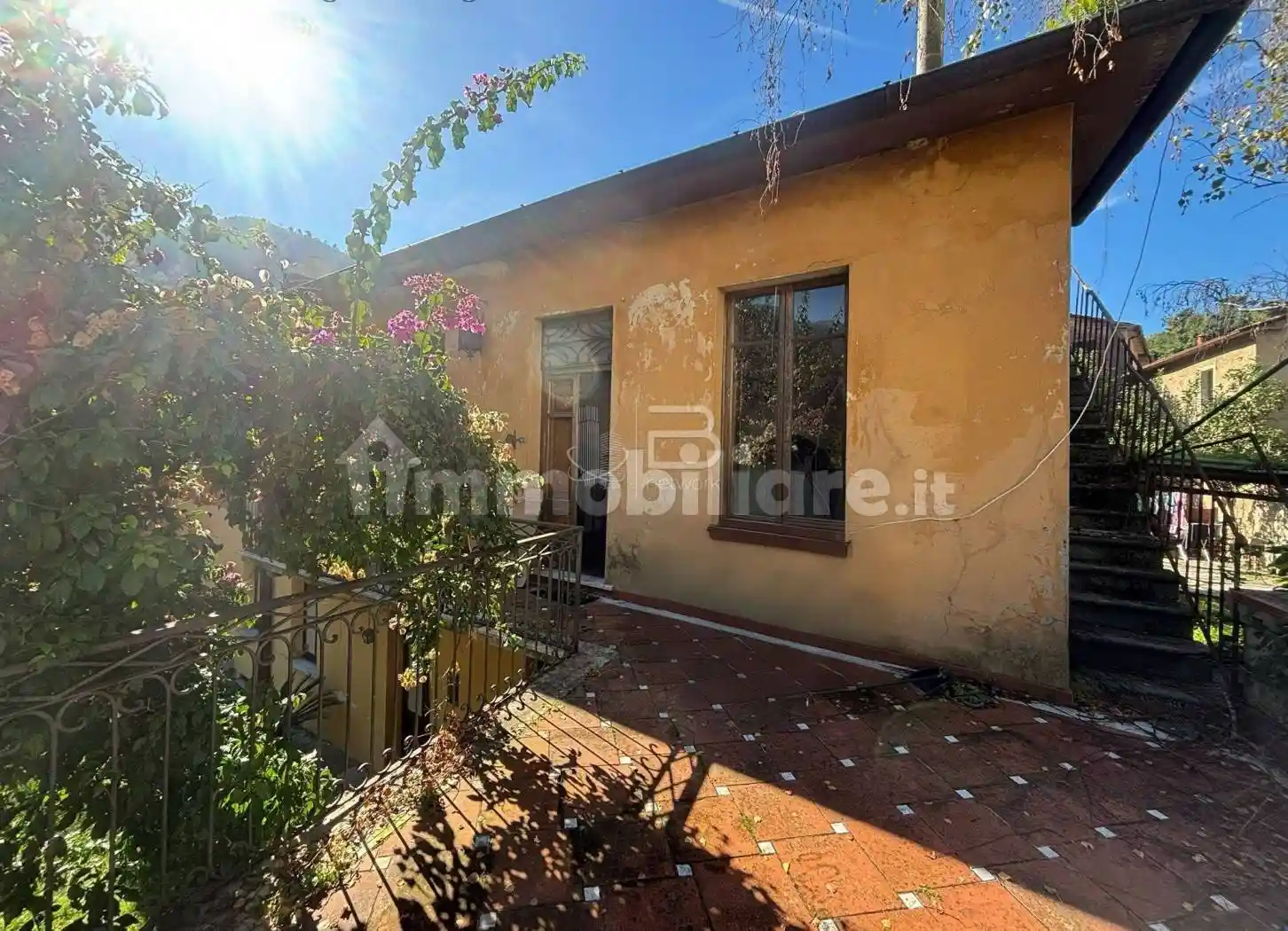 Villa bifamiliare via Chiavica, Zona Collinare Cerreto, Sant'Eustachio, Montignoso - foto 2