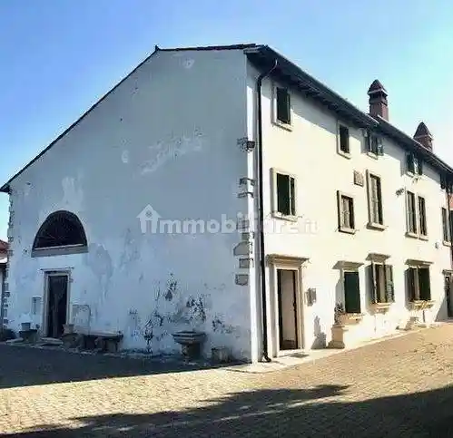 Villa in vendita a Colognola Ai Colli