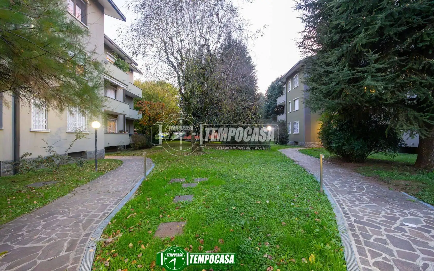 Appartamento in vendita a Burago di Molgora