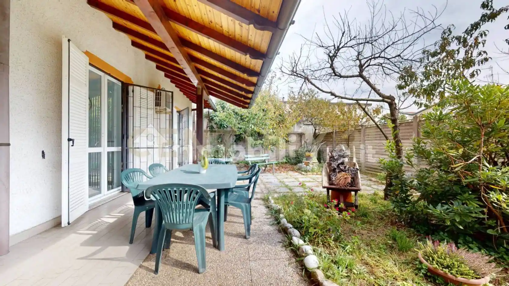 Villa in vendita a Olgiate Olona