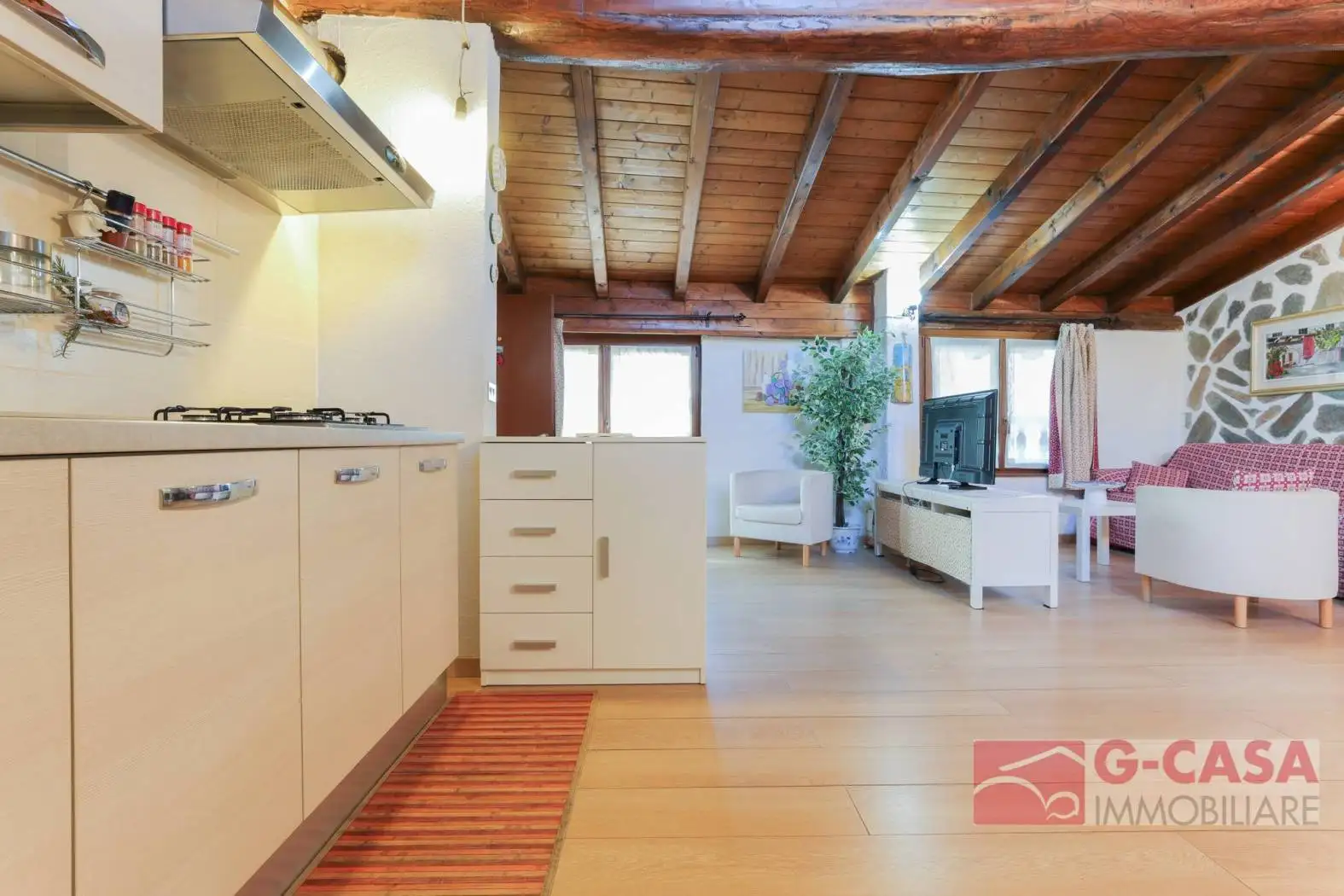 Trilocale ottimo stato, su più livelli, Centro, Berbenno di Valtellina - foto 5