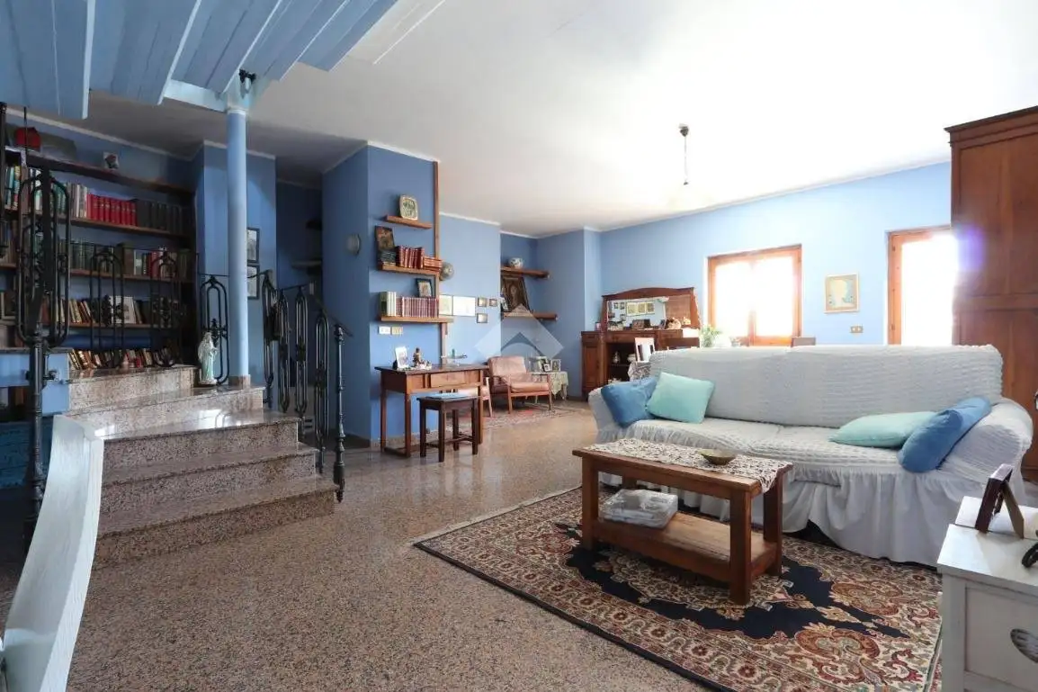 Appartamento in vendita a Nereto