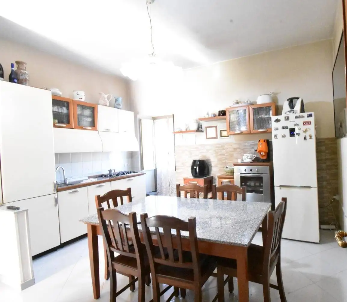 Appartamento in vendita a Pollena Trocchia