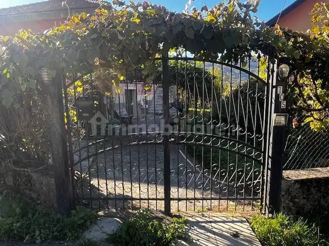 Villa unifamiliare via Gio Batta Cevasco, Centro, Bargagli - foto 2