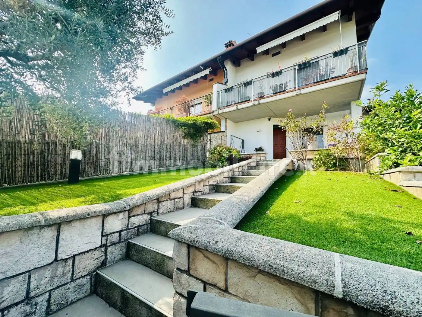 Villa in vendita a Desenzano del Garda