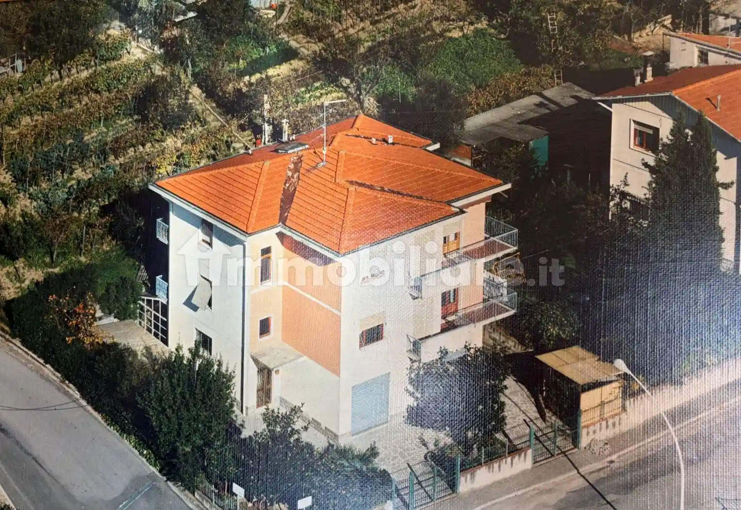 Appartamento in vendita a Pelago