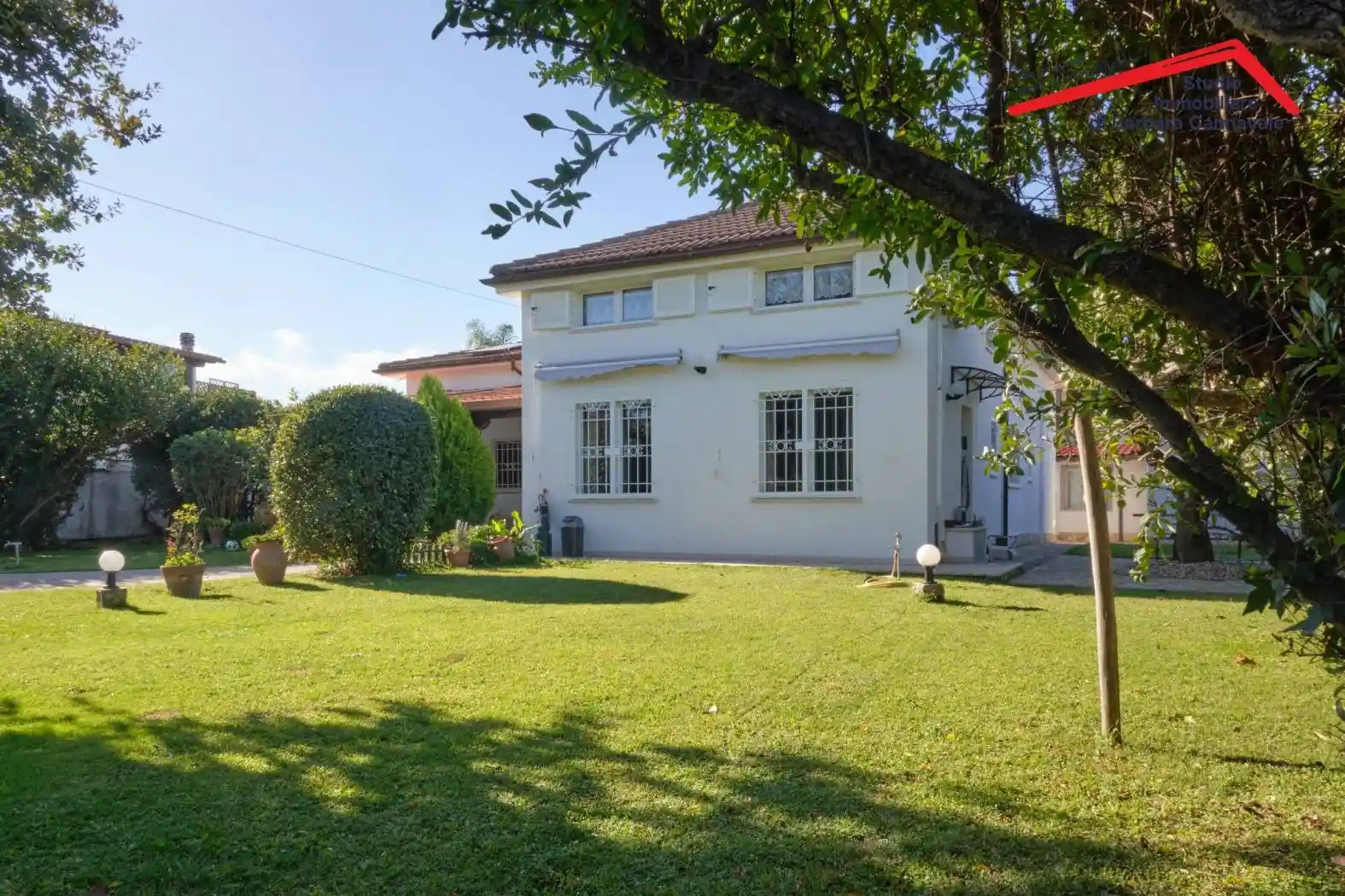 Villa unifamiliare via Guido Cantelli 24, Infernetto, Roma - foto 2