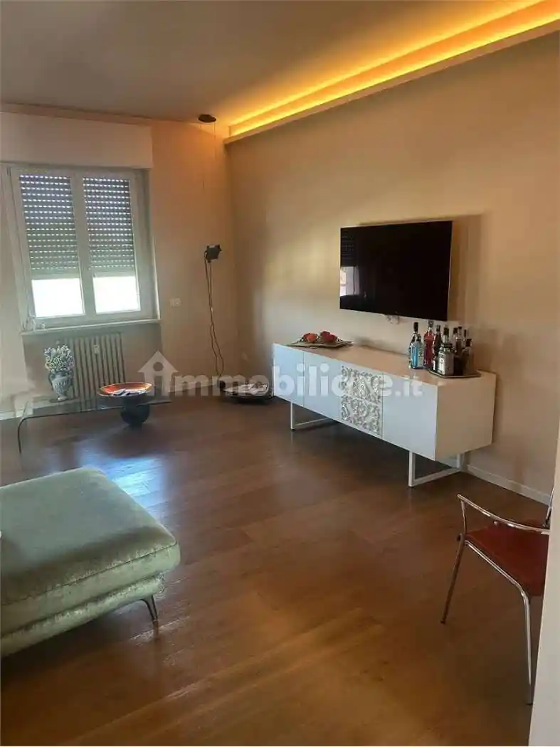 Appartamento in vendita a Piacenza