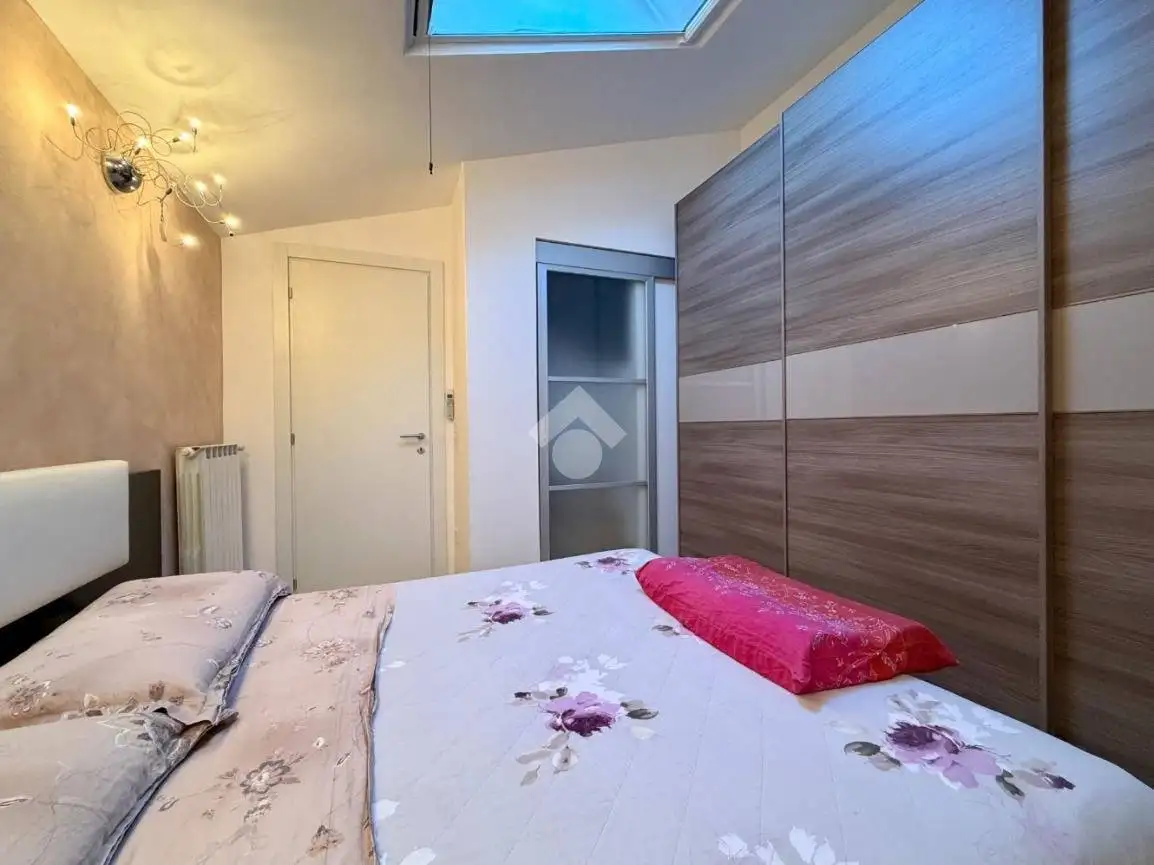 Villa a schiera via Enrico Berlinguer 100, Borghi - foto 5