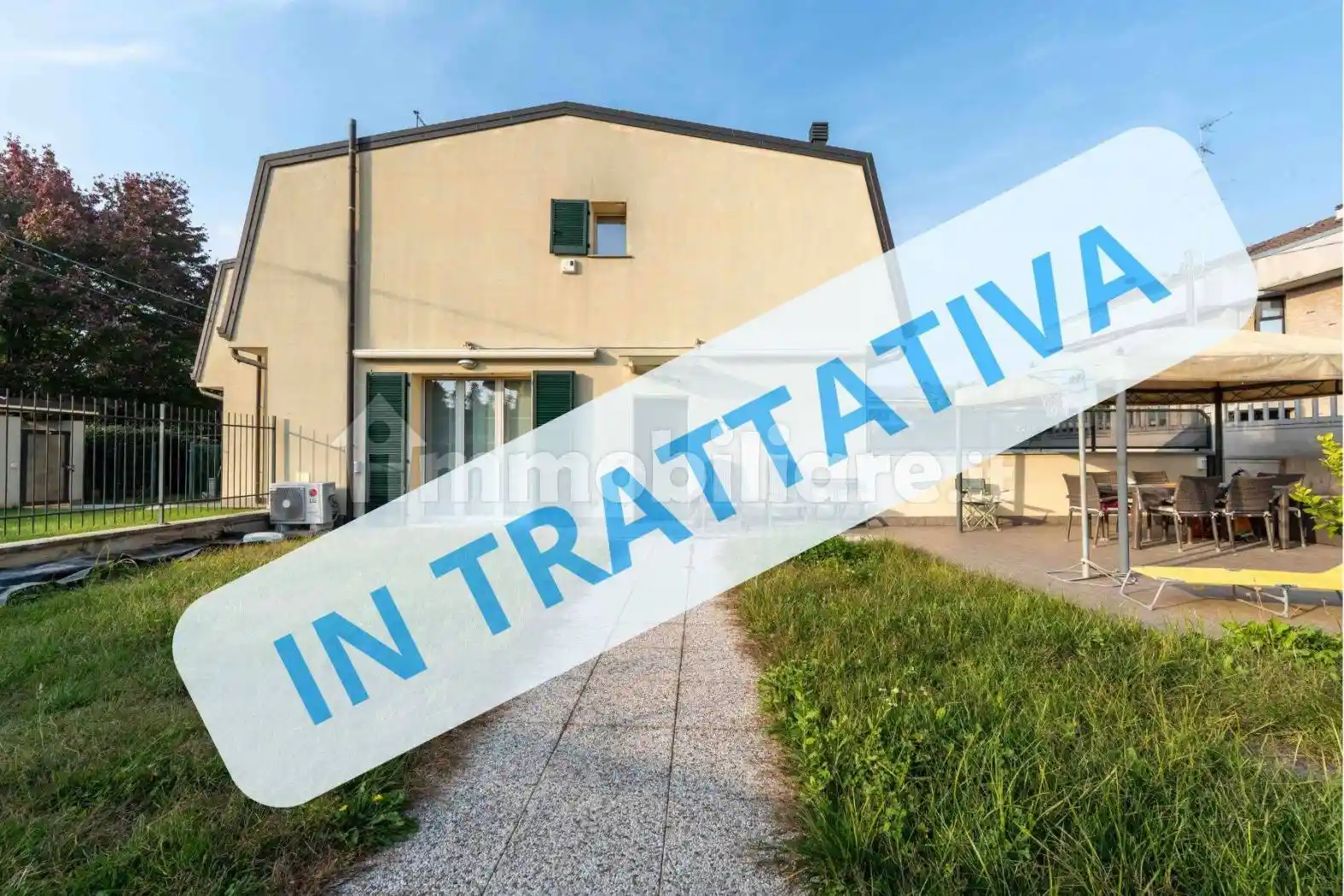 Villetta a schiera in vendita a Saronno