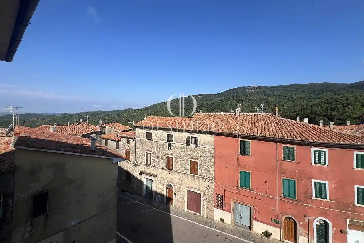 Appartamento in vendita a Massa Marittima