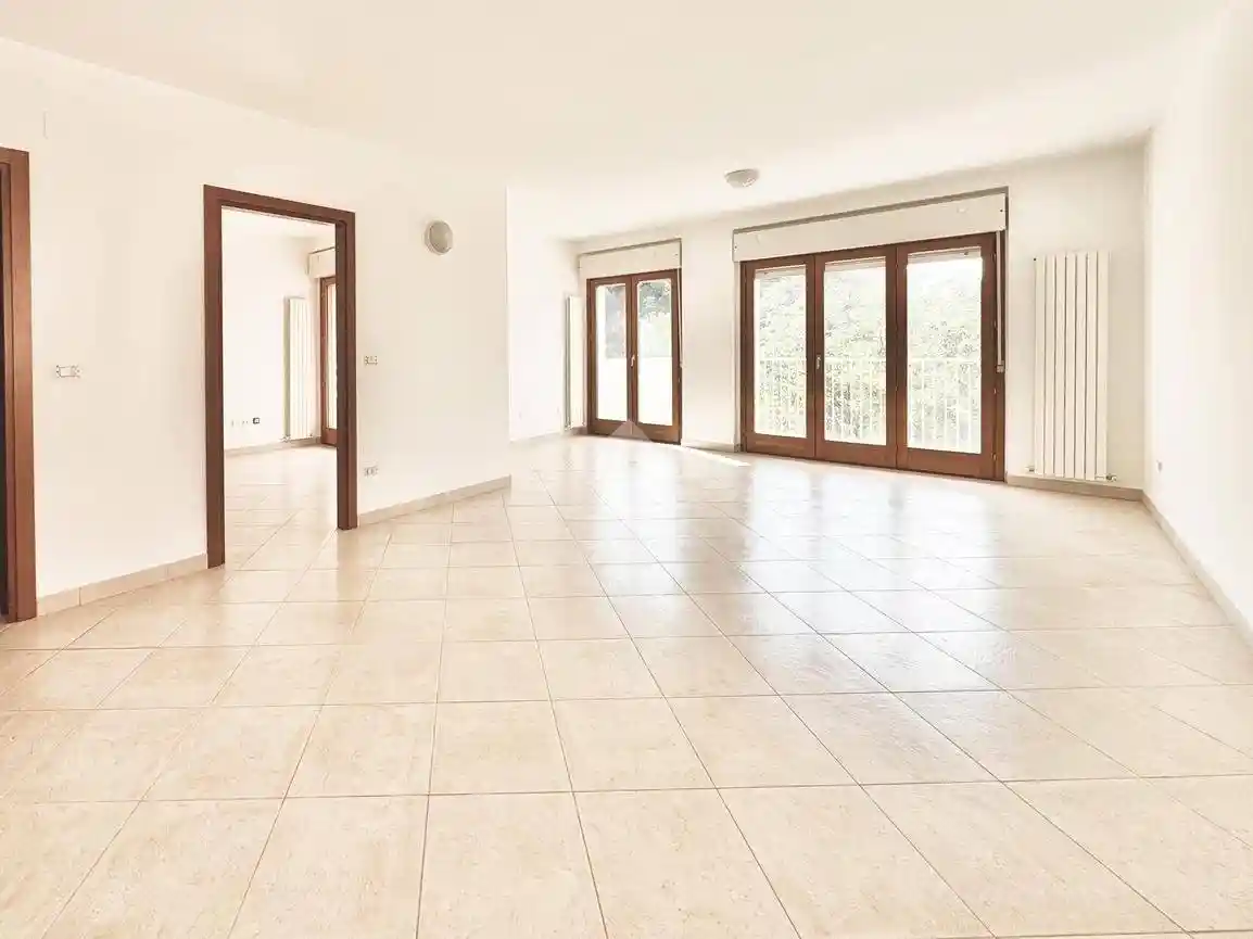 Quadrilocale viale Gran Sasso 86, Chieti Città, Chieti - foto 4