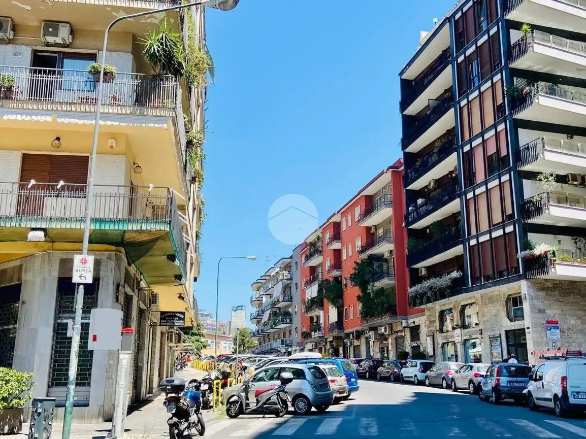 Appartamento in affitto a Napoli