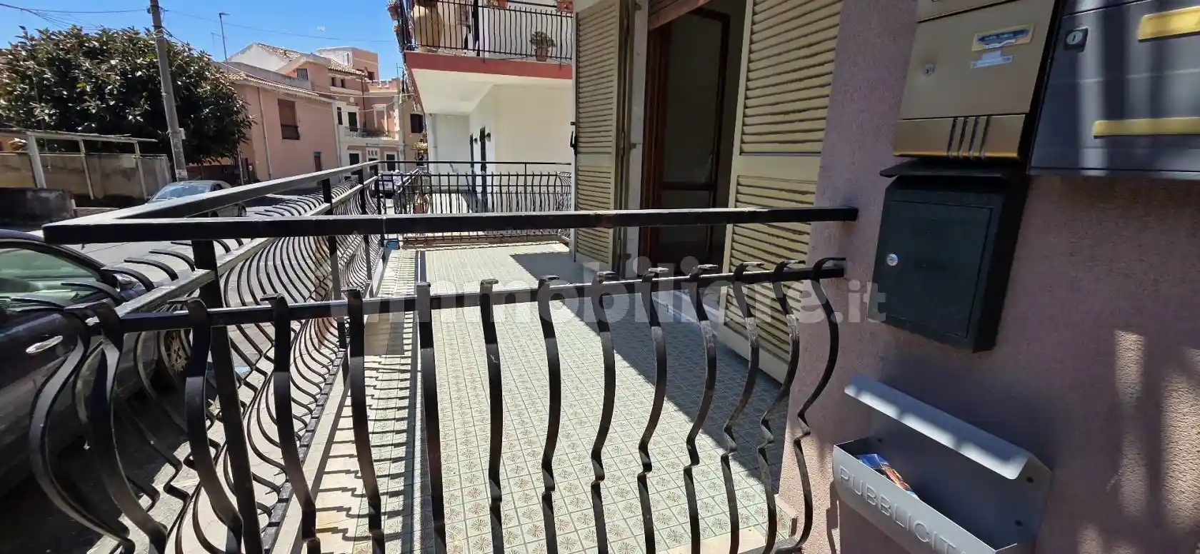 Appartamento in vendita a Aci Castello