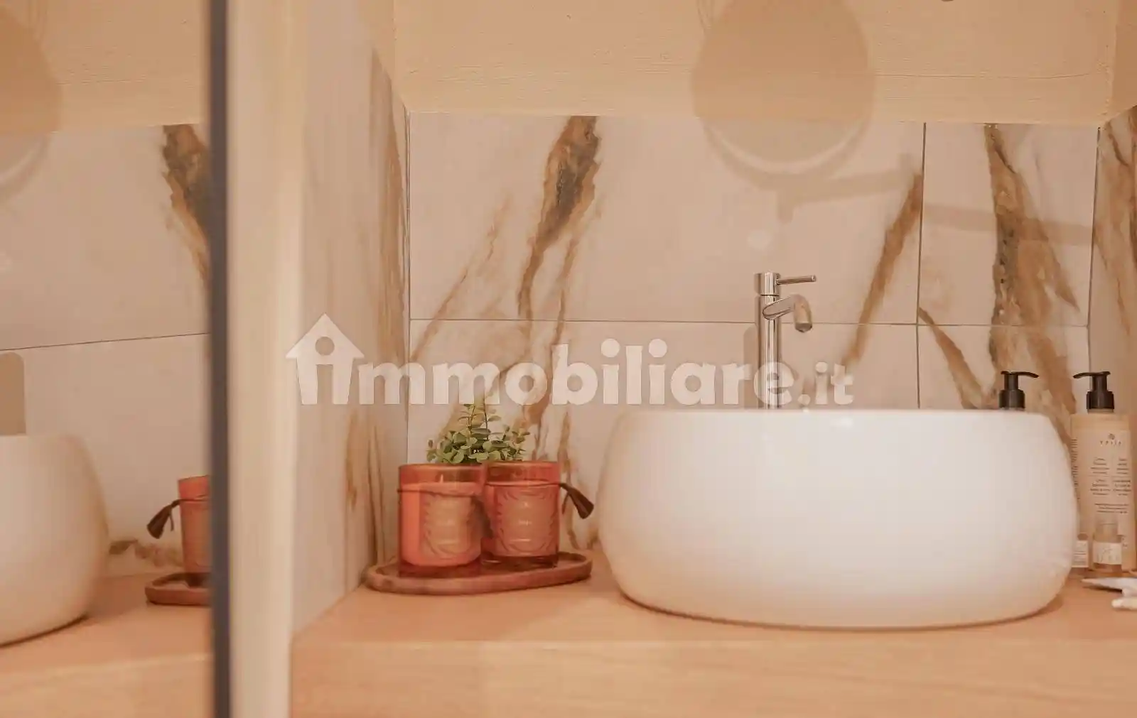 Monolocale via Egiziaca a Pizzofalcone, Santa Lucia, Napoli - foto 2