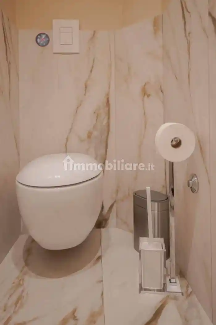 Monolocale via Egiziaca a Pizzofalcone, Santa Lucia, Napoli - foto 4