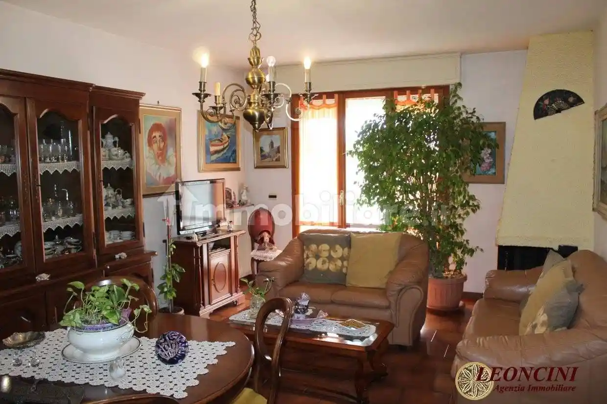 Appartamento in vendita a Villafranca in Lunigiana