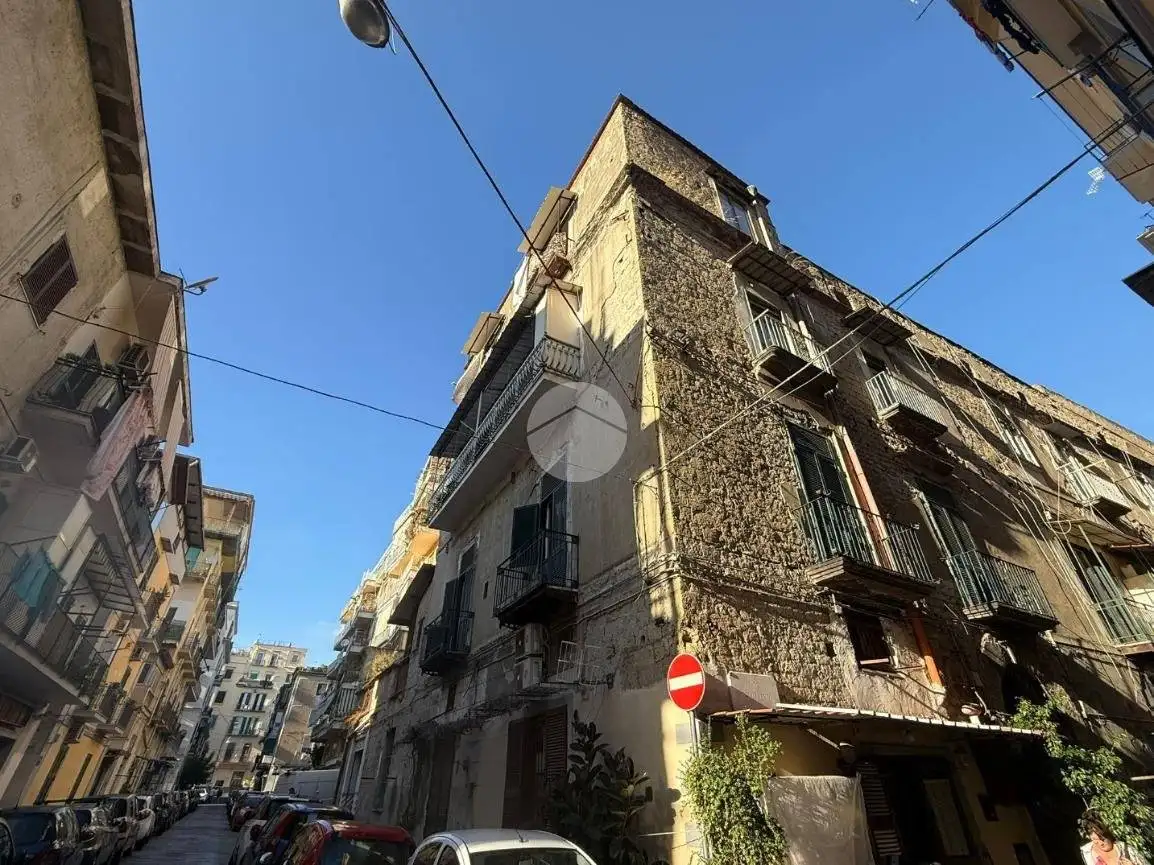 Appartamento in vendita a Napoli