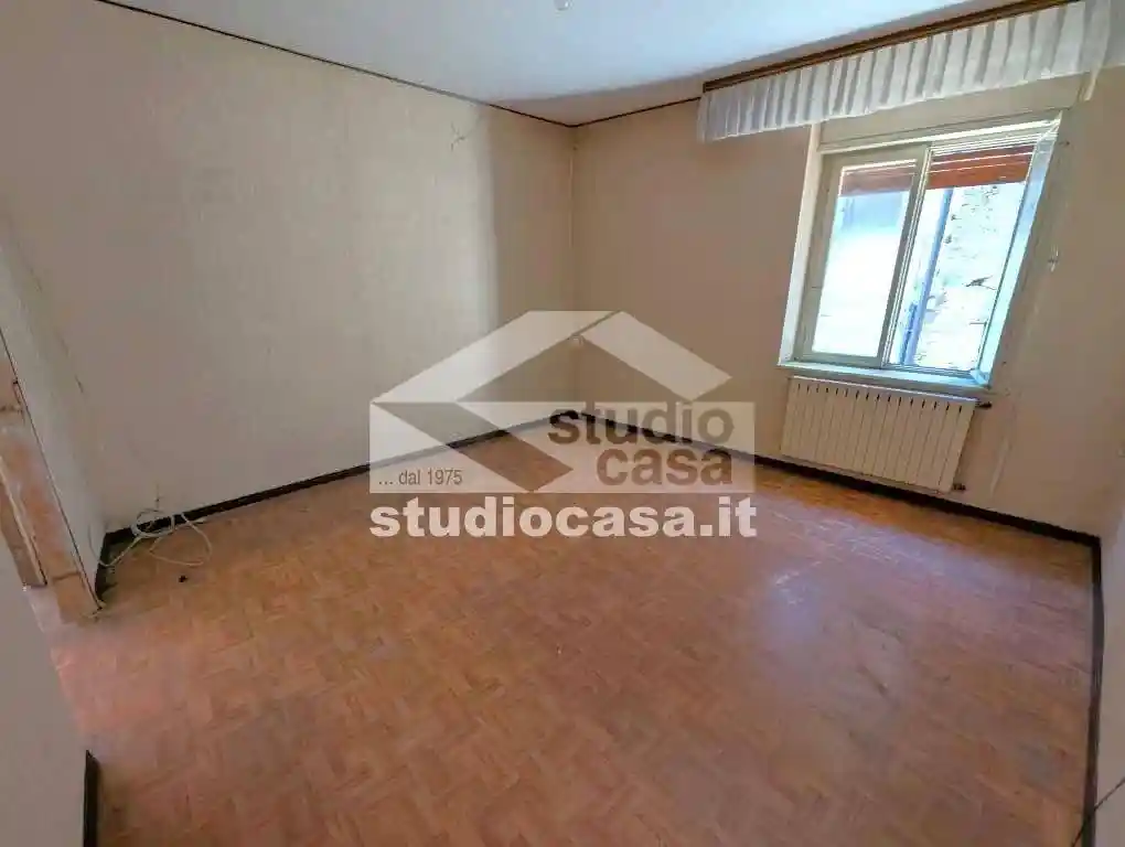 Trilocale da ristrutturare, secondo piano, Pedersano, Villa Lagarina - foto 4