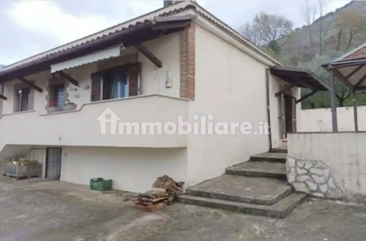 Villa in vendita a Maenza