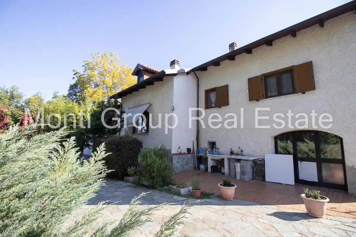 Villa unifamiliare, buono stato, 260 m², Visone - foto 3