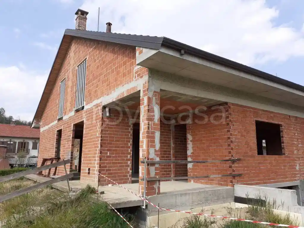 Villa in vendita a Castelnuovo Don Bosco