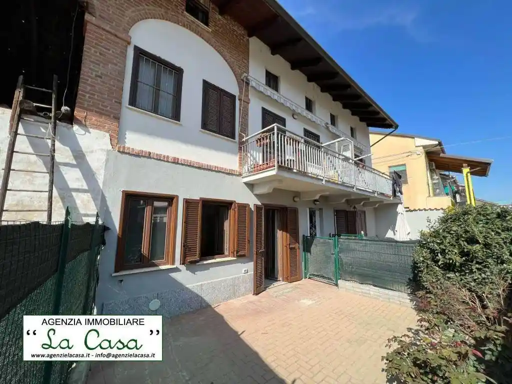 Appartamento in vendita a Santena