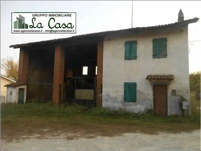 Rustico - Casale in vendita a Chieri