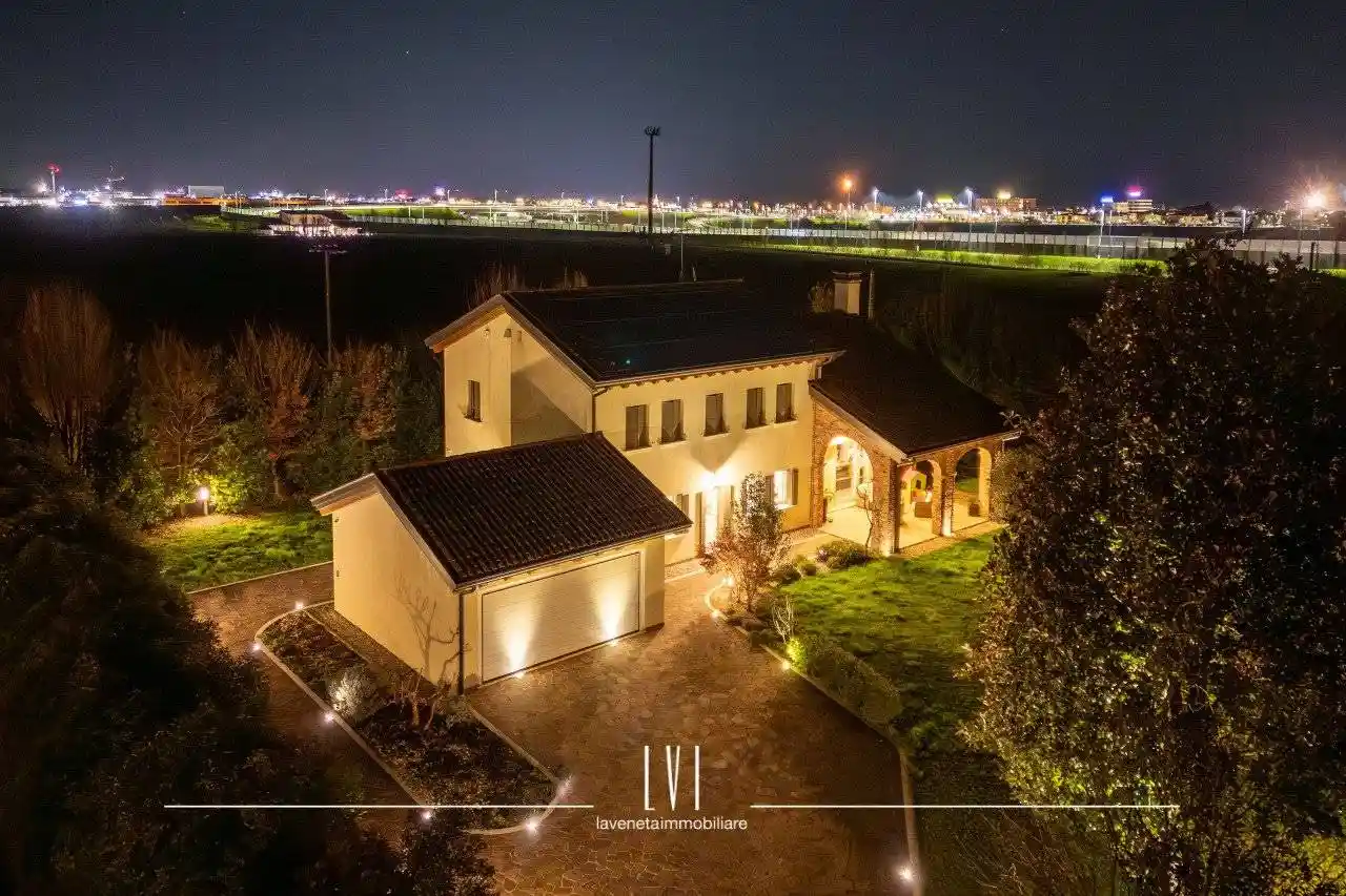 Villa in vendita a Noventa di Piave