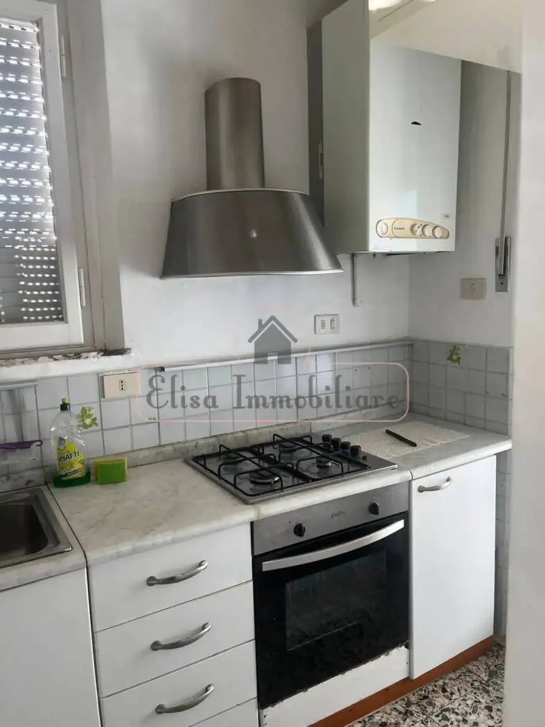 Appartamento in affitto a Viareggio