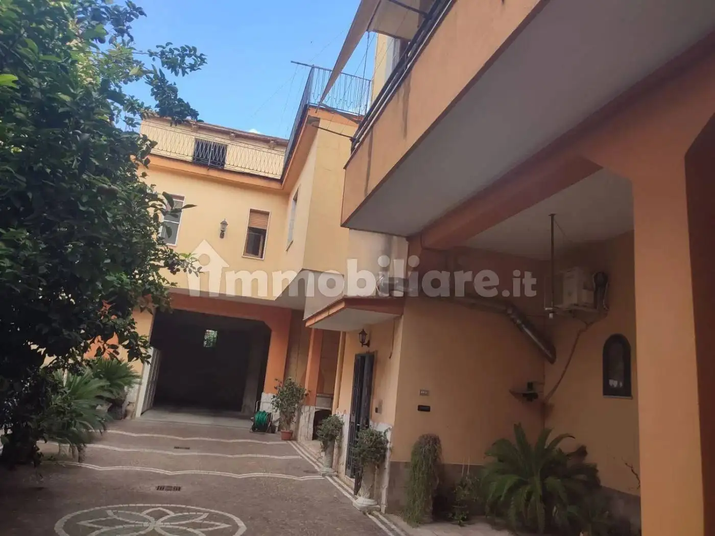 Appartamento in vendita a Acerra