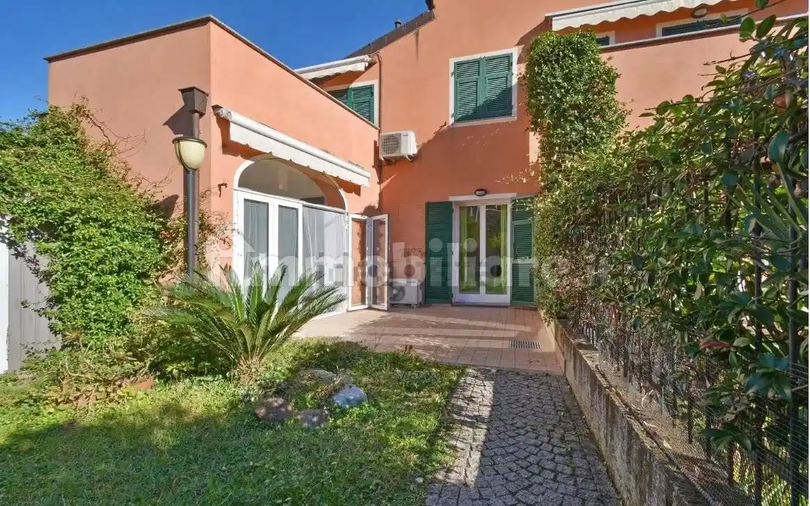 Appartamento in vendita a Pietra Ligure