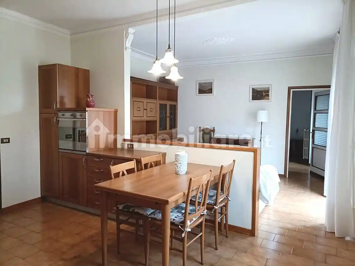 Trilocale via Giovanni Prandini, Centro, Vobarno - foto 2