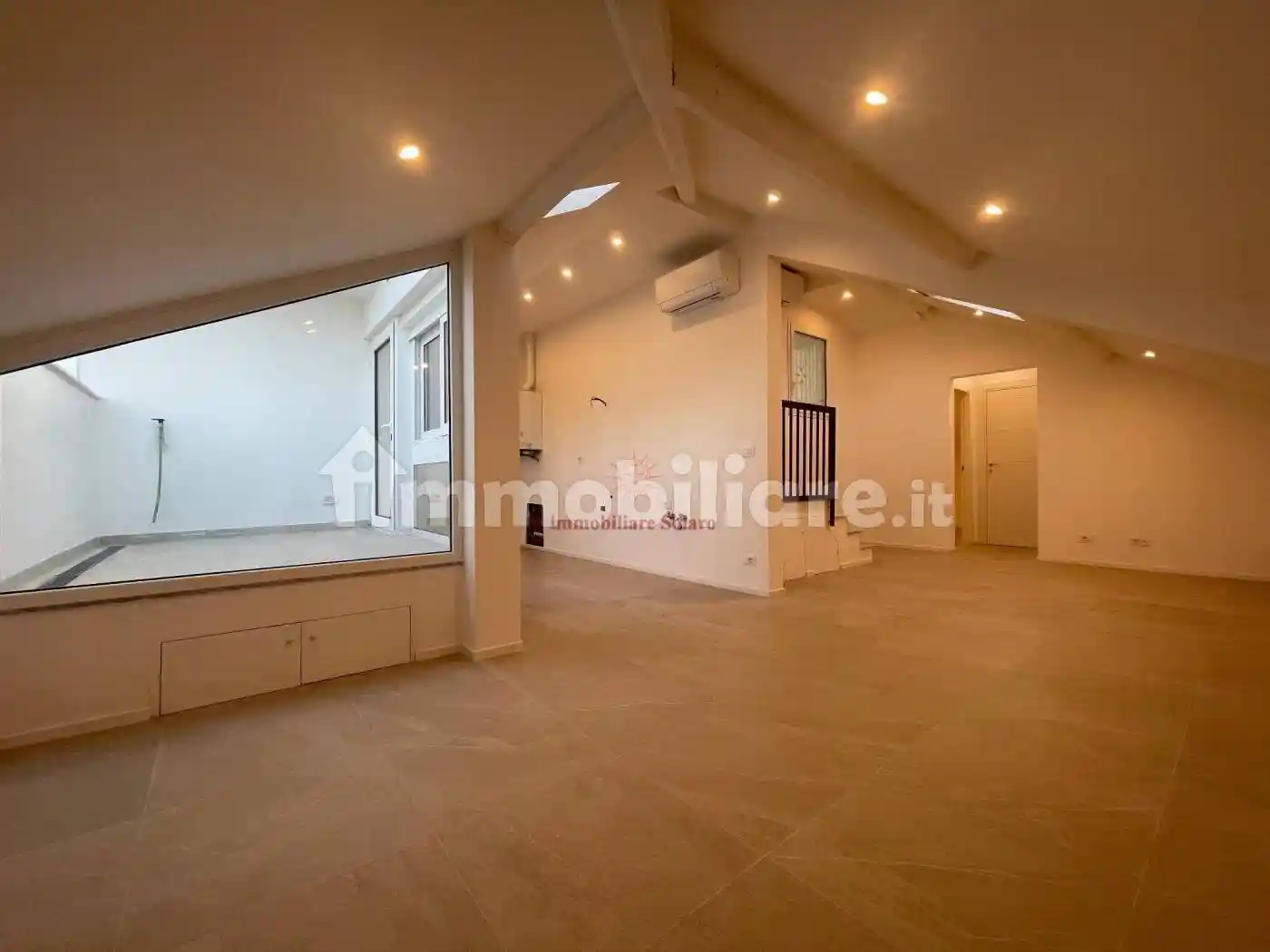 Attico - Mansarda in vendita a Savona