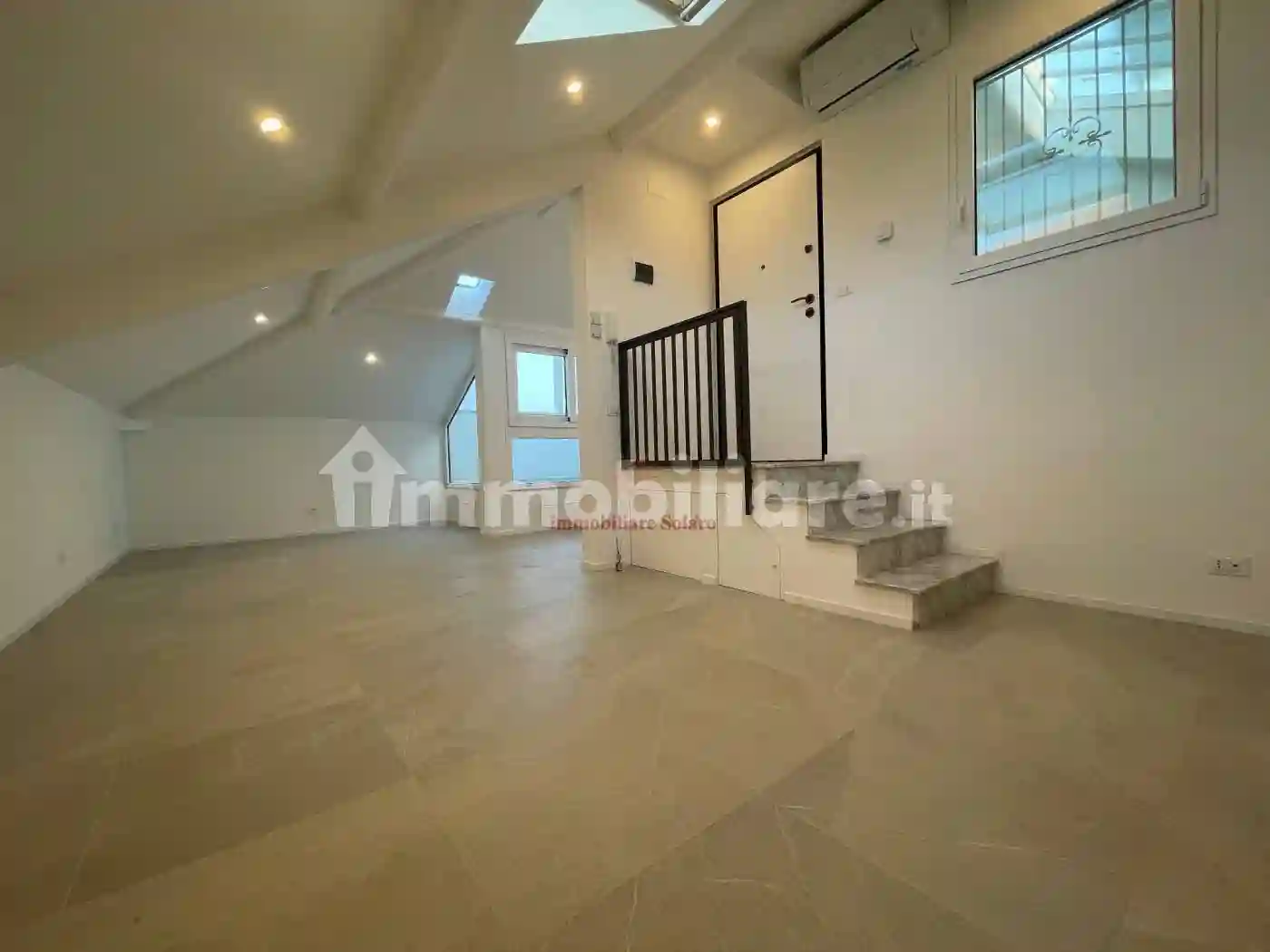 Attico - Mansarda - foto 2