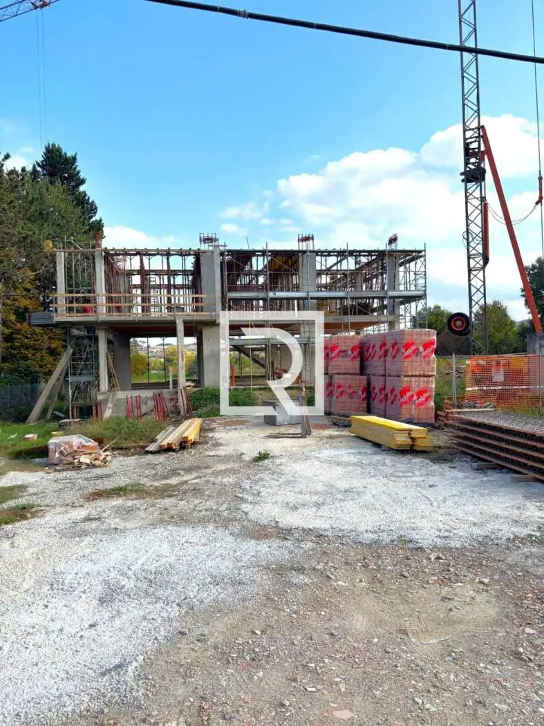 Villa in vendita a Meldola