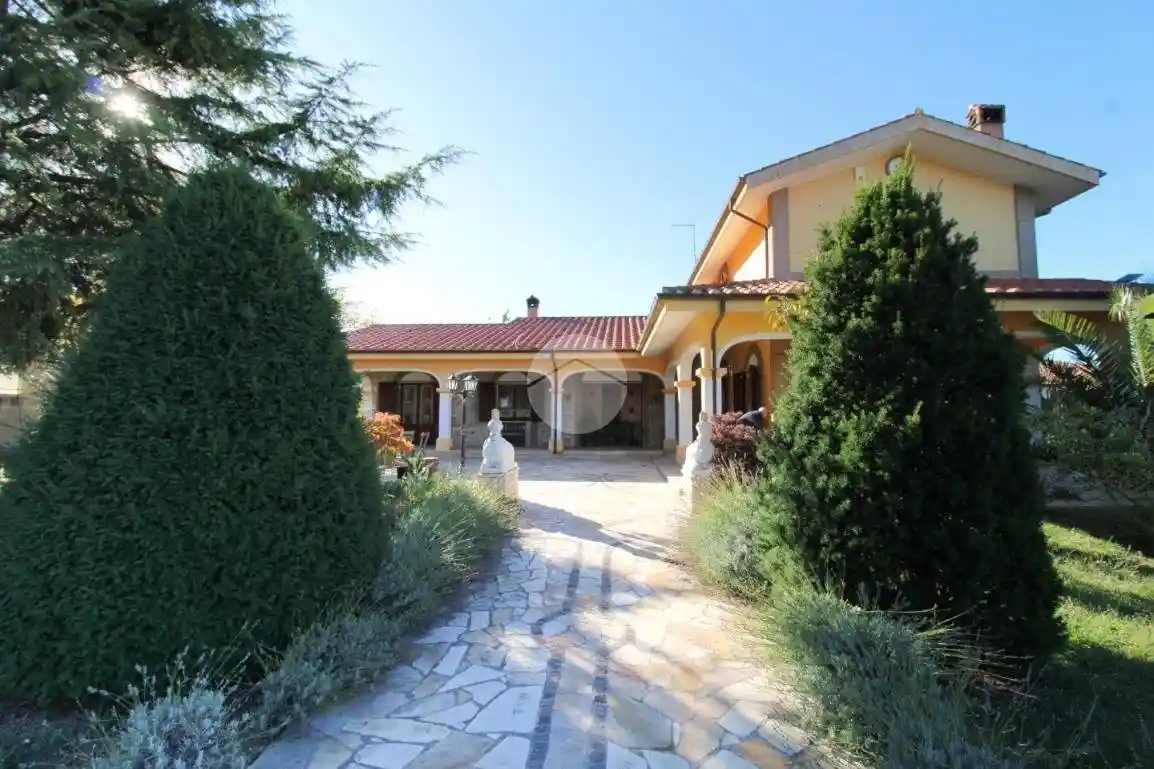 Villa unifamiliare viale dei Narcisi 20, Zona PEEP, Pineto - foto 3