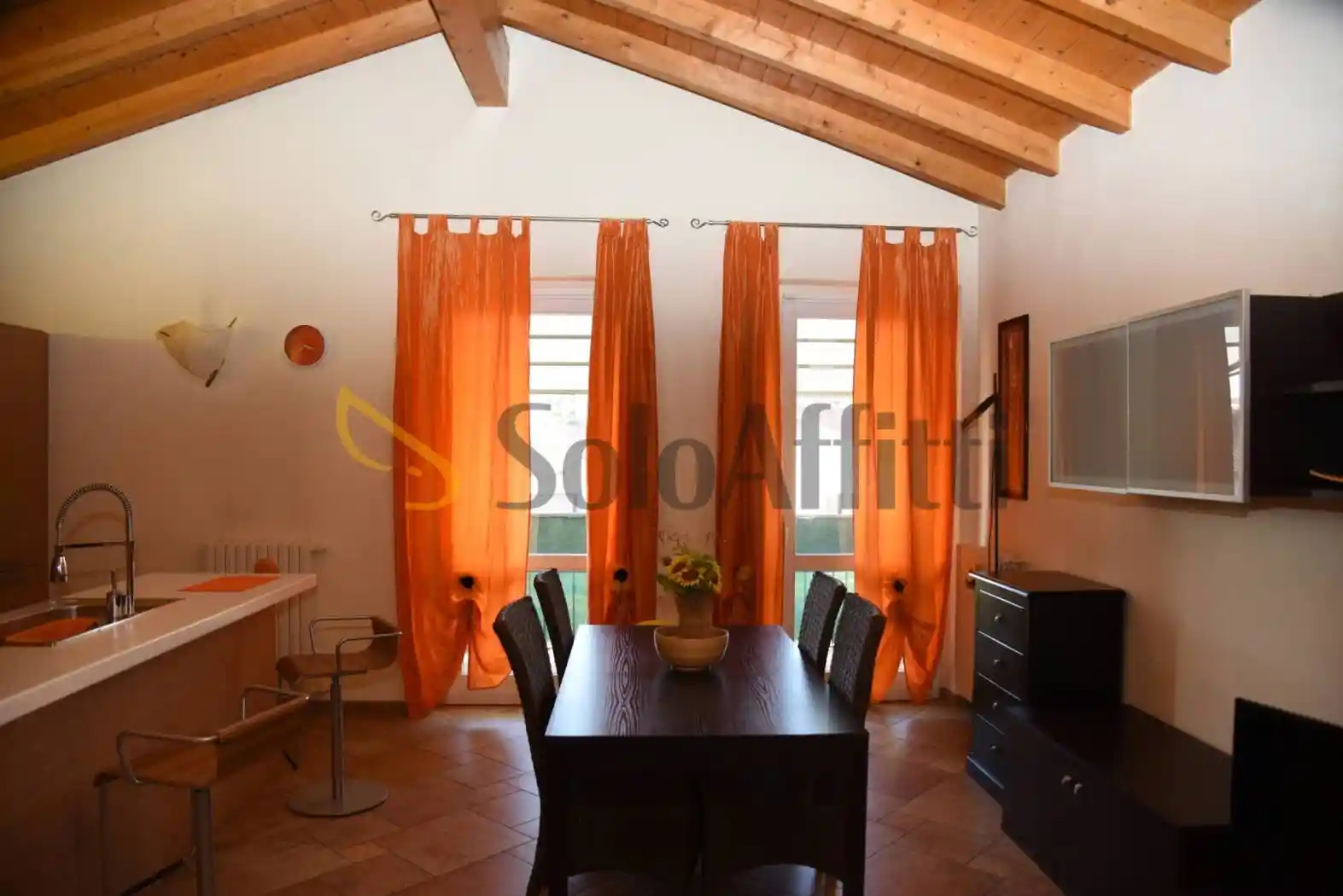 Trilocale ottimo stato, primo piano, Bizzozzero, Varese - foto 3