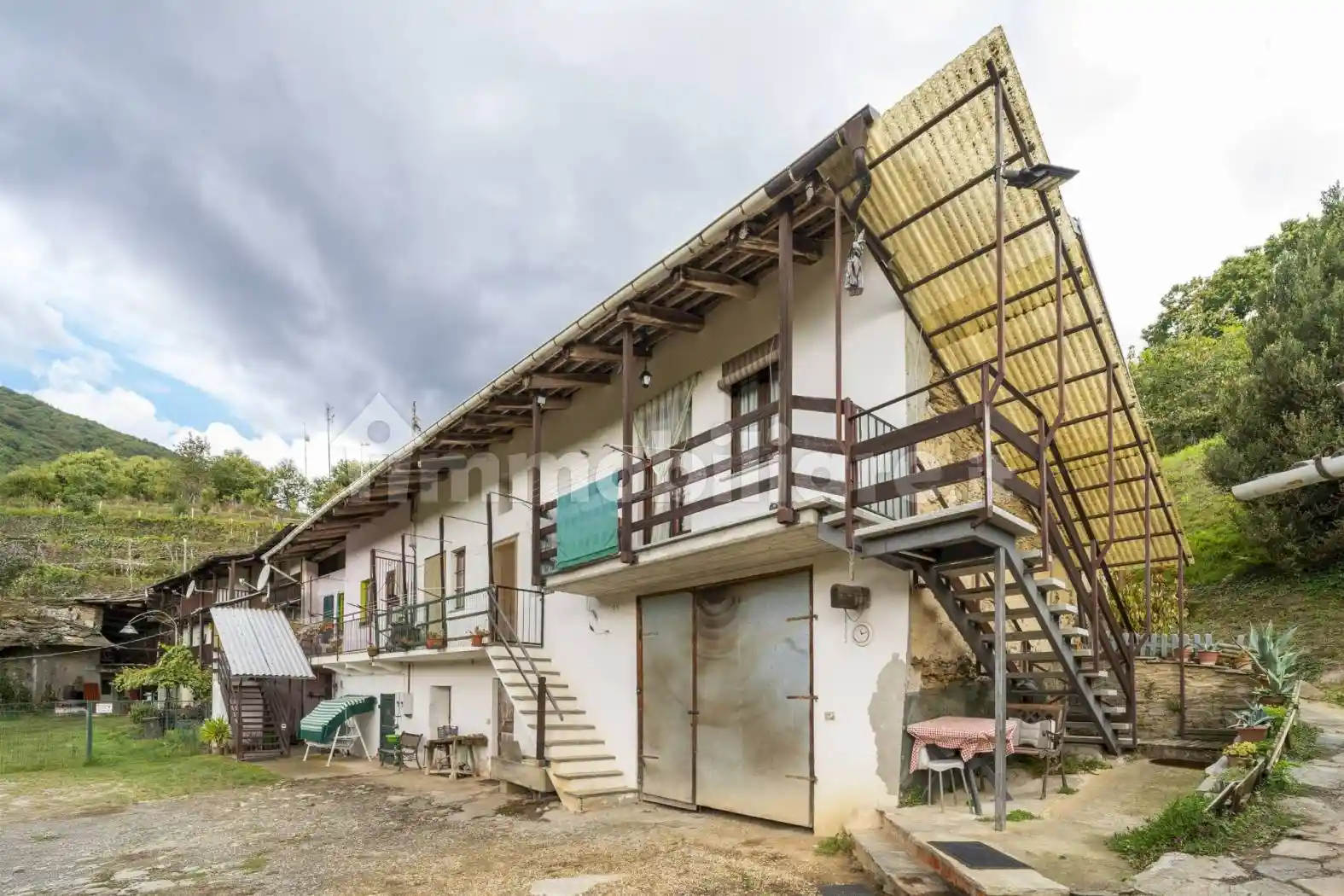 Rustico - Casale in vendita a Barge