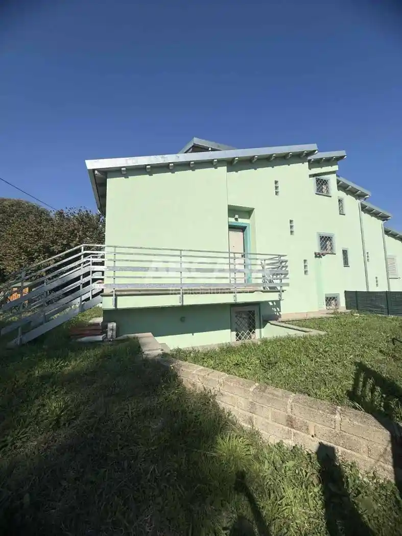 Villa in vendita a Lariano