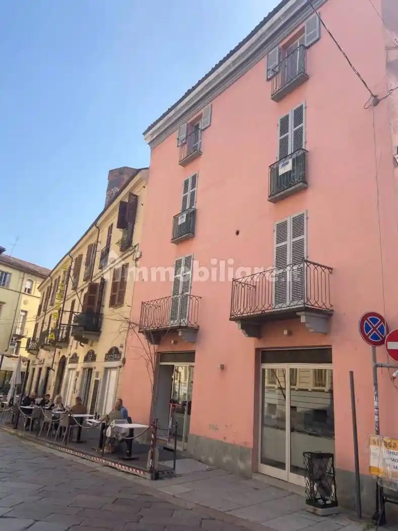 Appartamento in vendita a Asti