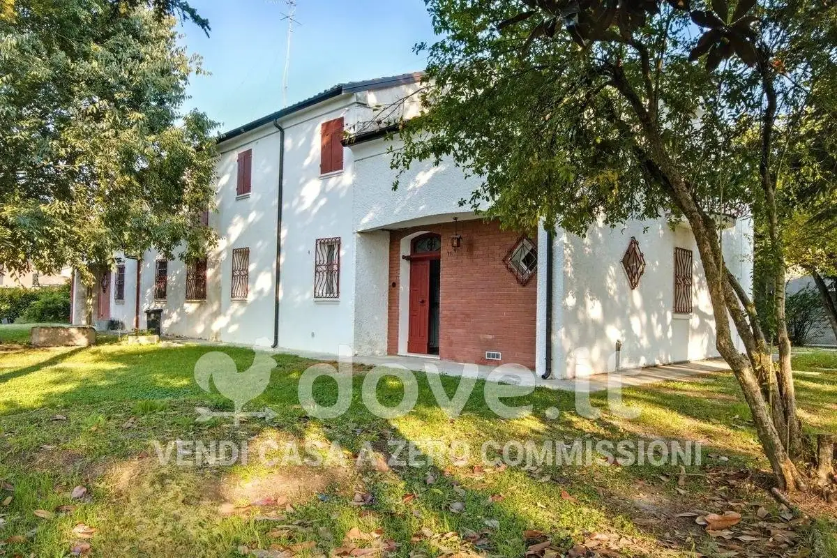 Villa in vendita a Ferrara