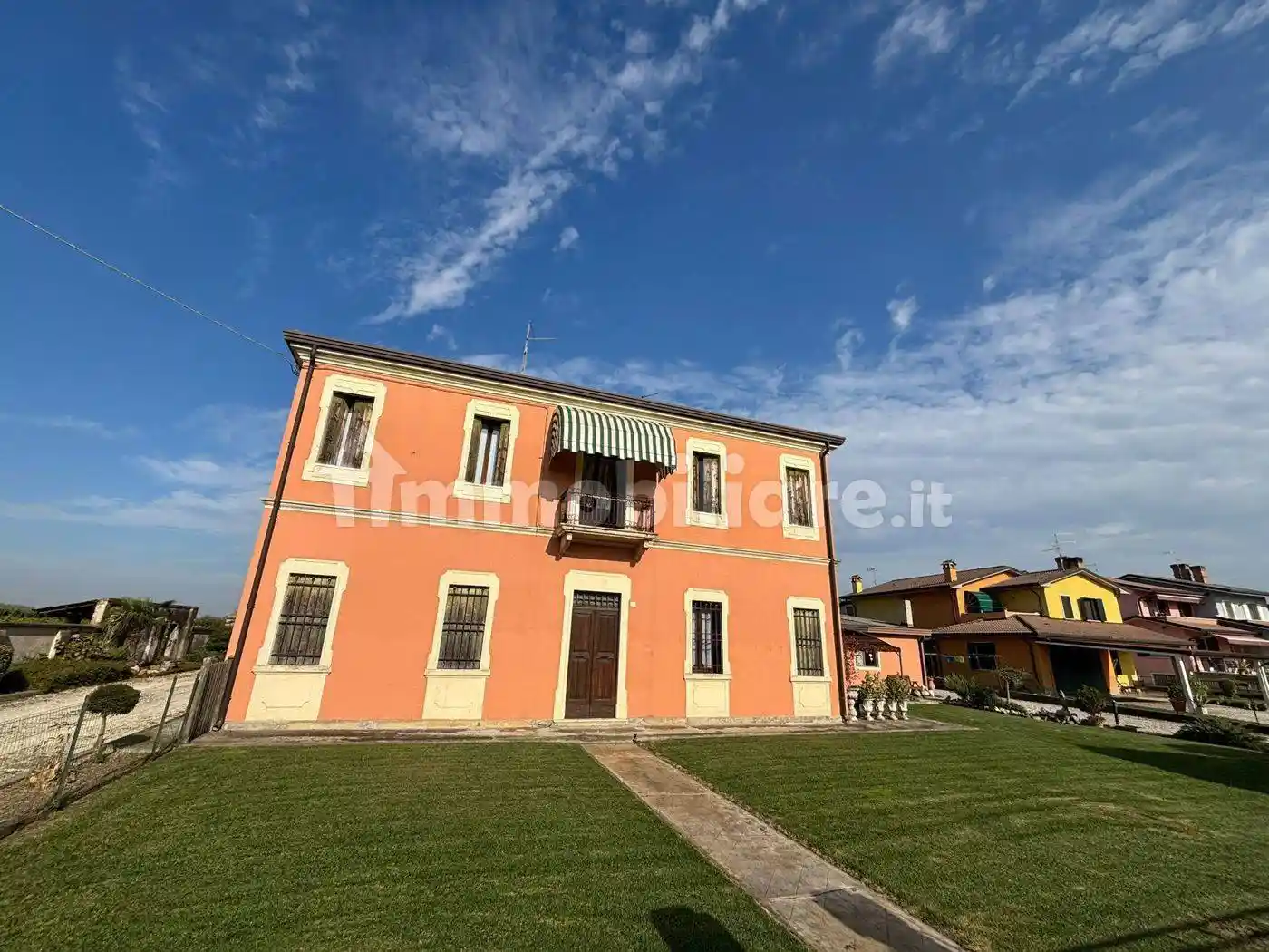 Villa in vendita a Legnago