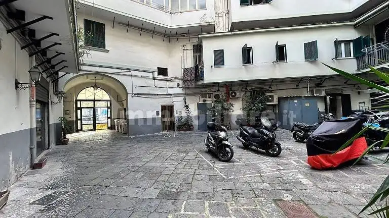 Appartamento in affitto a Napoli