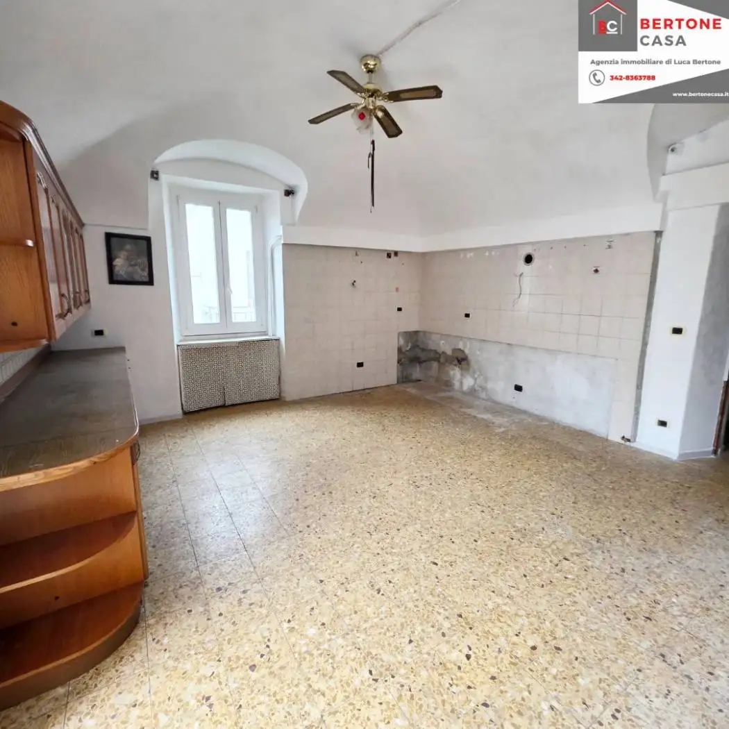 Appartamento via Savona 76, Centro, Dego - foto 3