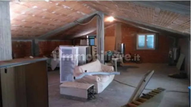 Villa in asta a Diano Castello