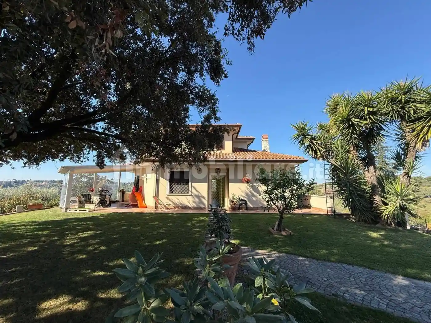Villa in vendita a Mentana