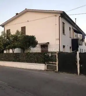 Palazzo - Stabile in asta a Conselve