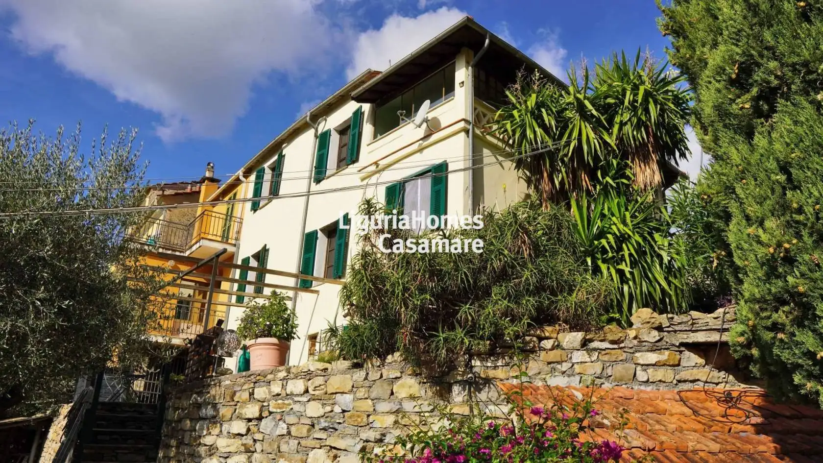 Casa indipendente in vendita a Diano San Pietro